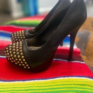 Black closed toe gold studded toe stiletto